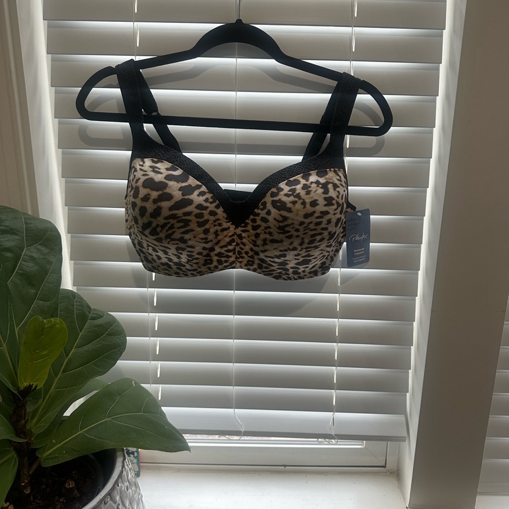 Playtex Leopard Print Bra with Black Straps
